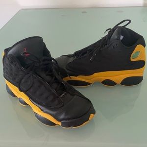 2018 Nike Air Jordan 13 Retro Gs Class of 2002.